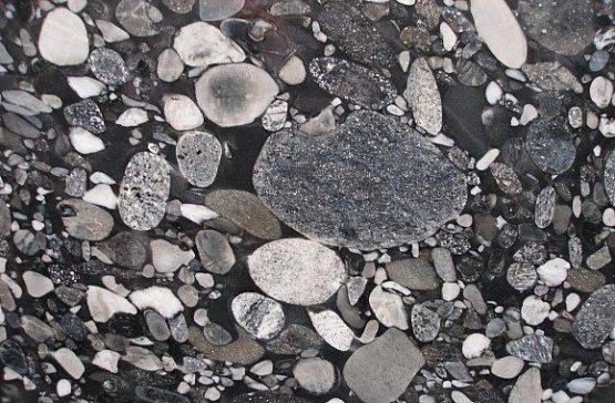 granite-black-mosaic