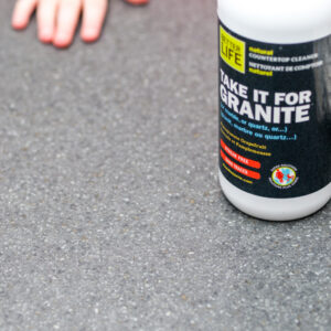 Kivenhuoltotarvikkeet